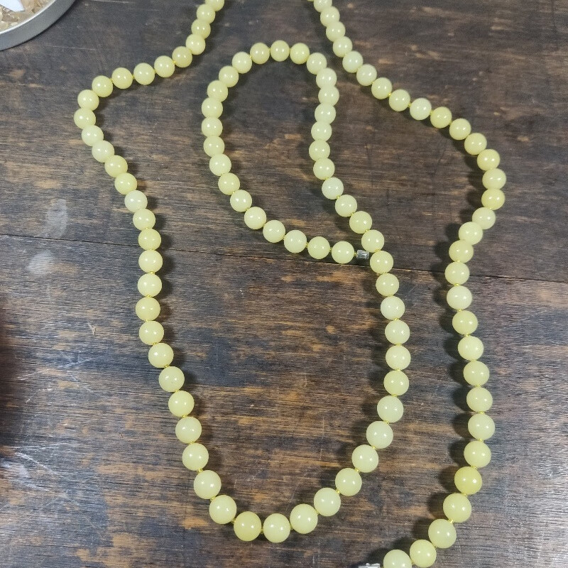 新疆若羌黄口岫玉项链,单颗10mm,单颗12mm 10mm