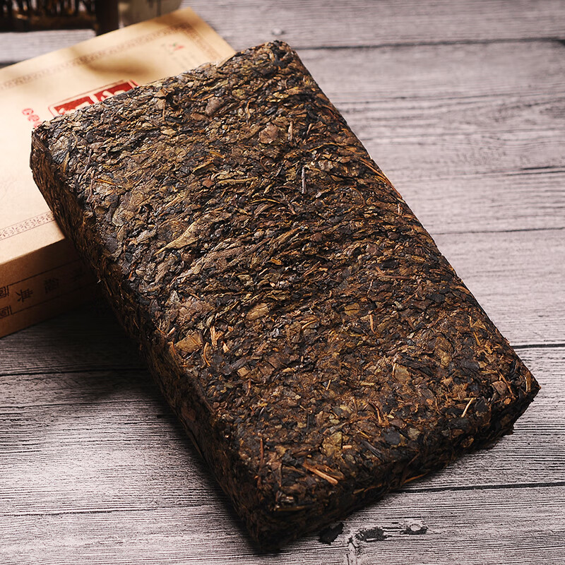 2017年1公斤原叶手筑金花茯砖湖南特产正宗安化黑茶
