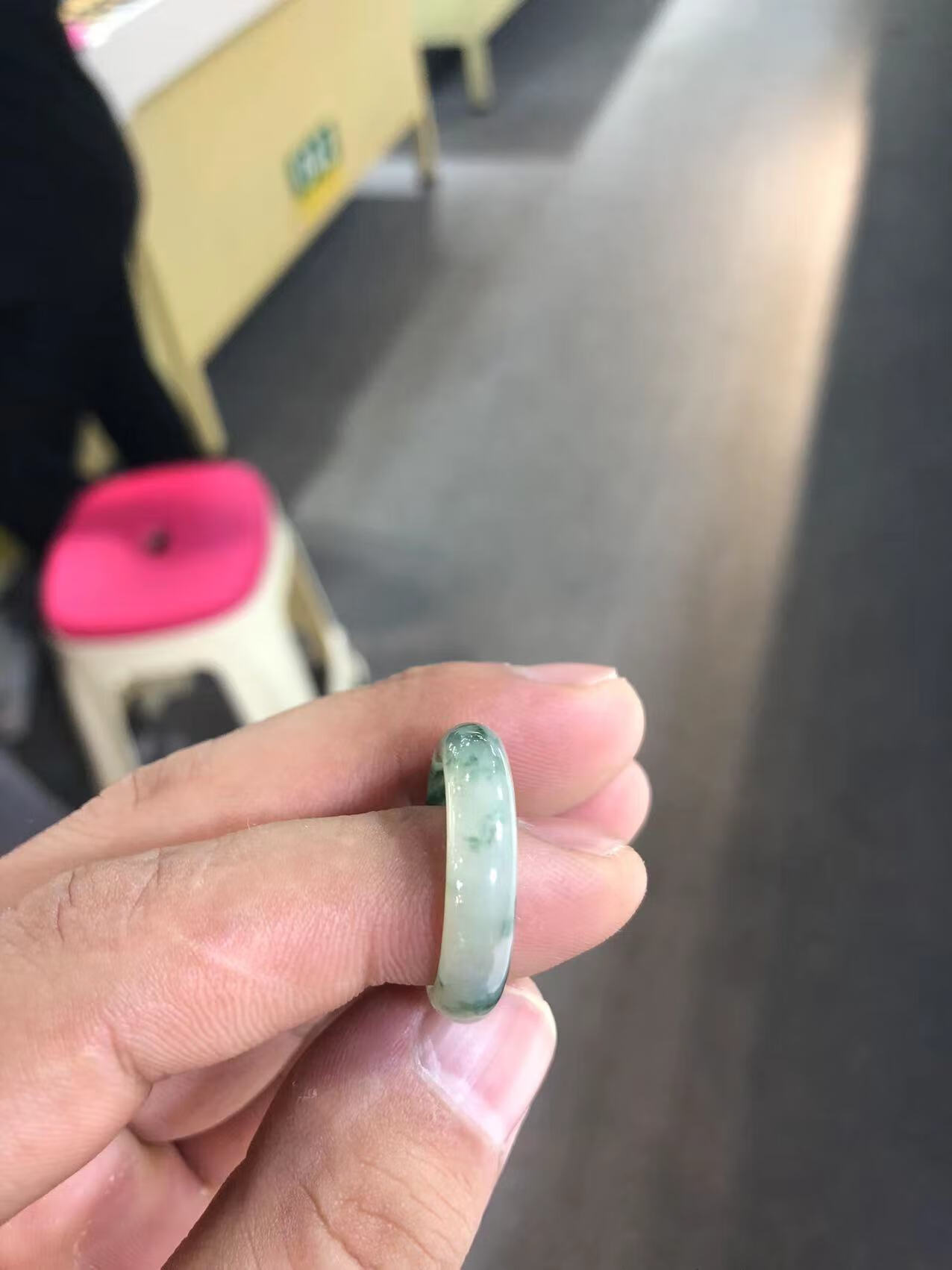 山头林村翡翠玉戒指男女款缅甸老坑飘花冰糯种玉指环项链戒圈 内径