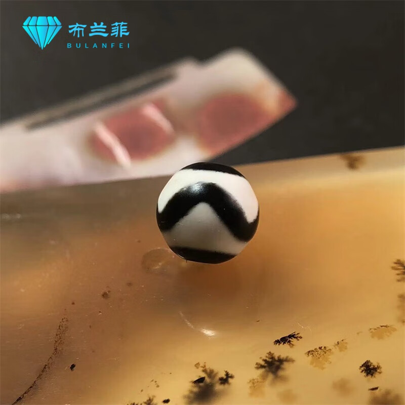 布兰菲 虎牙天珠藏传一代玛瑙西藏真品老水纹虎牙三眼天珠多宝配珠