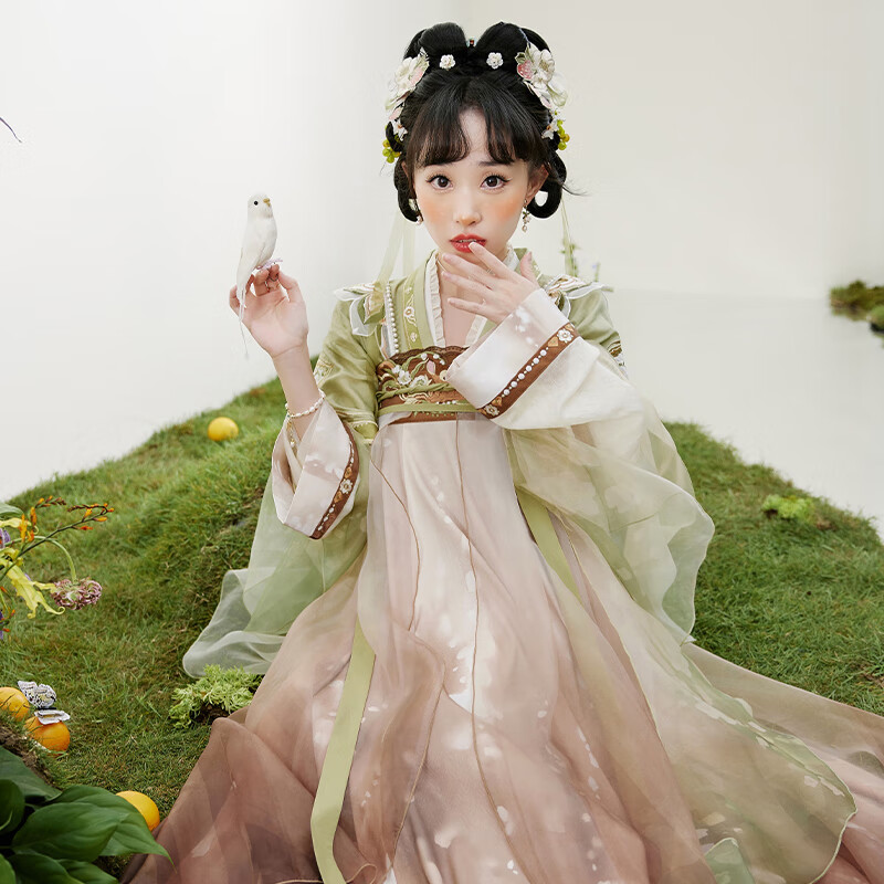 十三余小豆蔻儿[小鹿斑比合作款-森林斑比] 唐制亲子汉服女 齐胸破裙(含罩裙)  现货 L使用感如何?