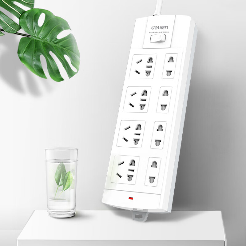 得力（deli）新国标安全插座 过载保护/儿童保护门 插排/插线板/接线板/排插/拖线板 总控开关 8位5米 3983