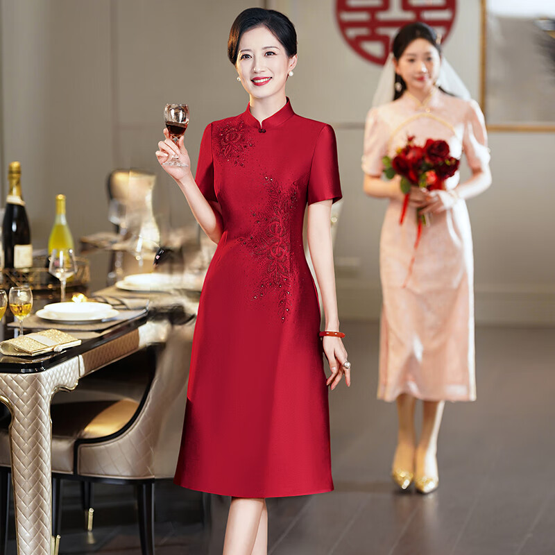 米詩德女兒結(jié)婚媽媽穿的高端旗袍喜媽媽婚宴裝高貴年輕婆婆參加婚的禮服 10803酒紅色 短衣袖 XL 建議110至120斤
