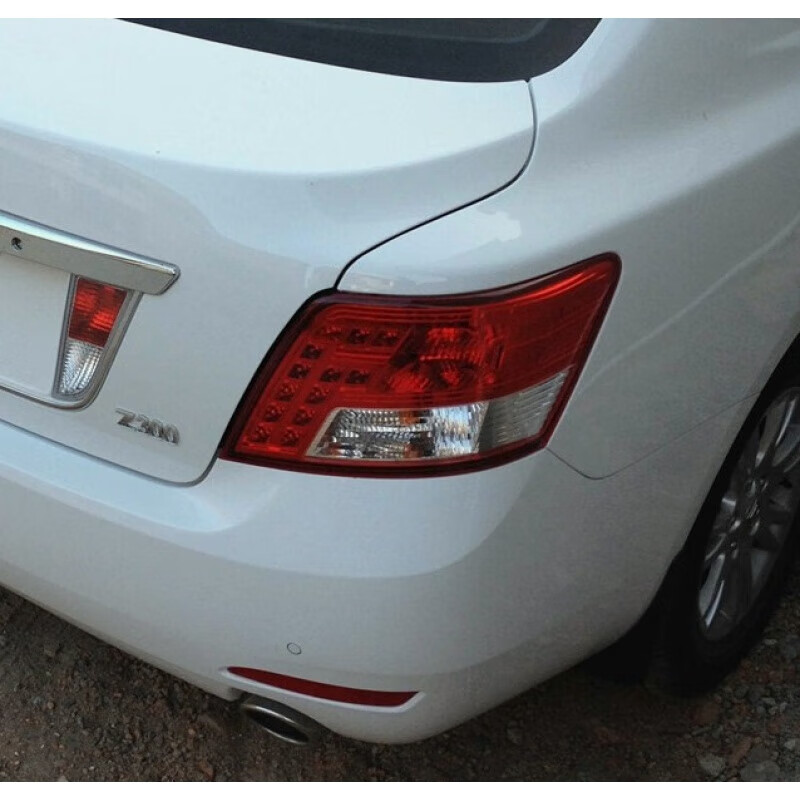 品宝奥适配众泰z300 12 13 14款后尾灯总成倒车灯后刹车灯转向灯灯