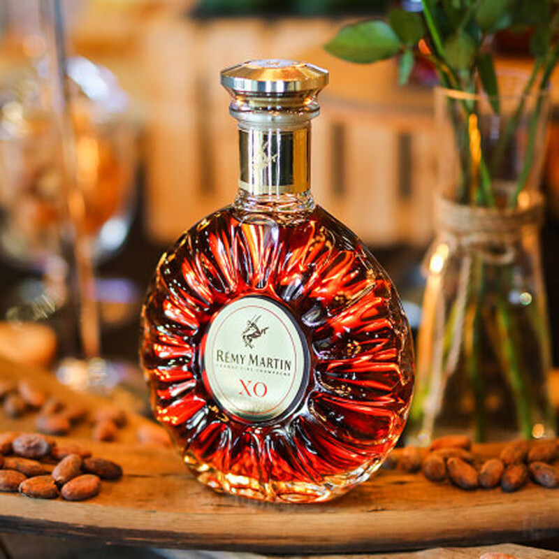 人头马（Rémy Martin）洋酒 X.O优质香槟区干邑白兰地 700ml 1号会员店