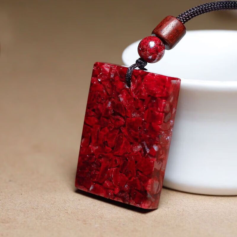 缘若萱虎年礼物朱砂原矿原石晶体朱砂无事牌吊坠收藏级珍品透光 收藏