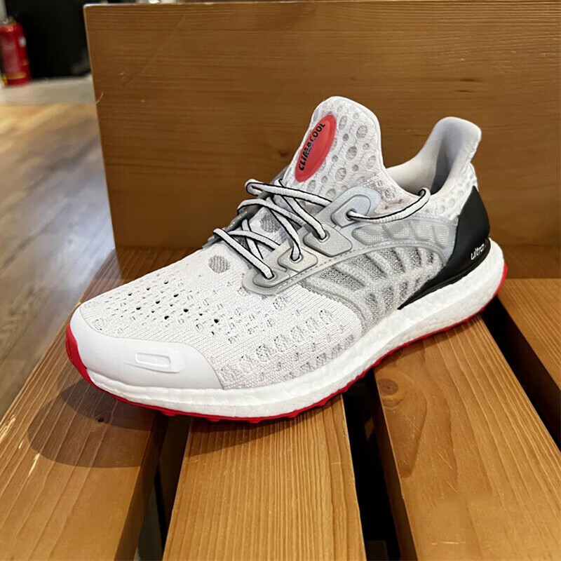 阿迪达斯 (adidas)男鞋夏季新款ultraboost清风运动跑步鞋休闲鞋 gy