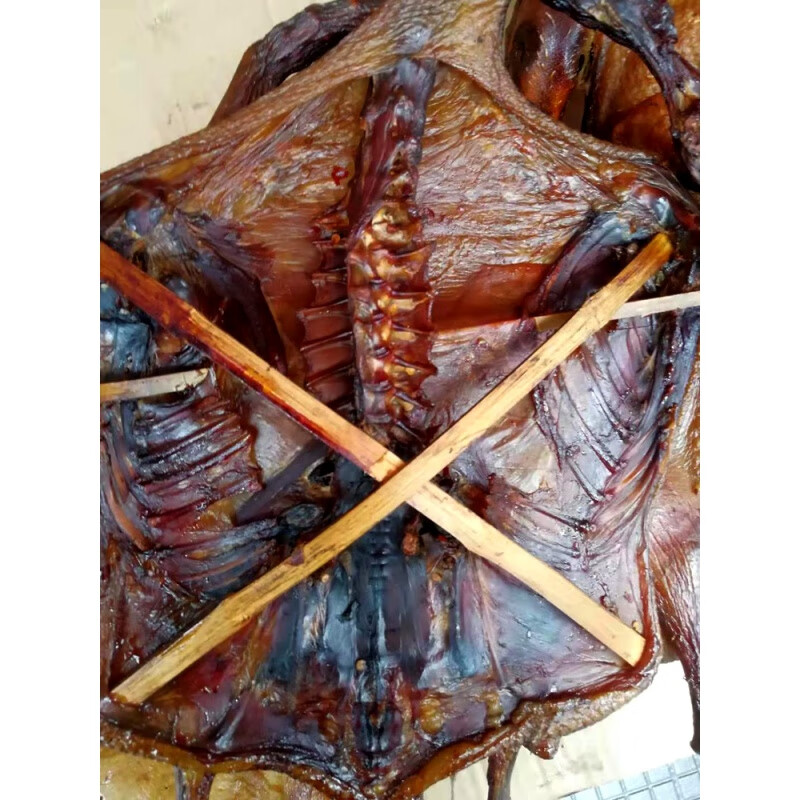鲜有志正宗沙县郑湖板鸭烟熏烤福建三明特产零食整只沙县小吃 750克现
