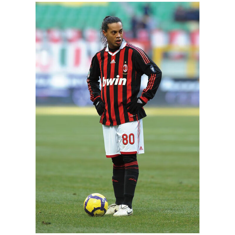 罗纳尔迪尼奥海报 小罗足球明星海报球星墙贴装饰画 卧室宿舍挂画 001