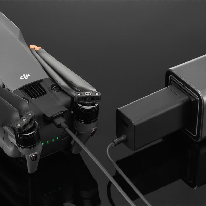 NGKJ适用大疆DJI AIR 3原装电池桨叶螺旋桨充电器管家车充无人机配件 原装65W充电器属于什么档次？