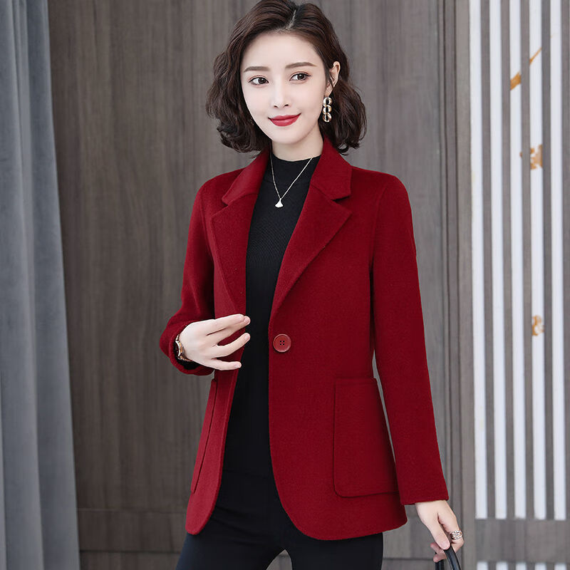尹妃瑄 毛呢外套女2021秋冬新款气质百搭修身呢子大衣女女衣时尚名媛
