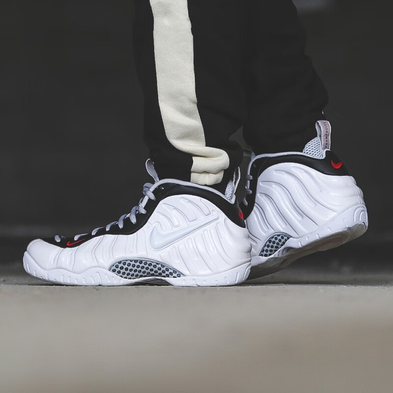 耐克(nike)新款男鞋 air foamposite one 喷泡玫瑰金尼克斯篮球鞋