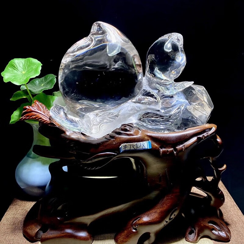 俊辰珠宝天然巴西原石原矿白水晶精致雕刻桃子寿桃摆件立体精雕晶体