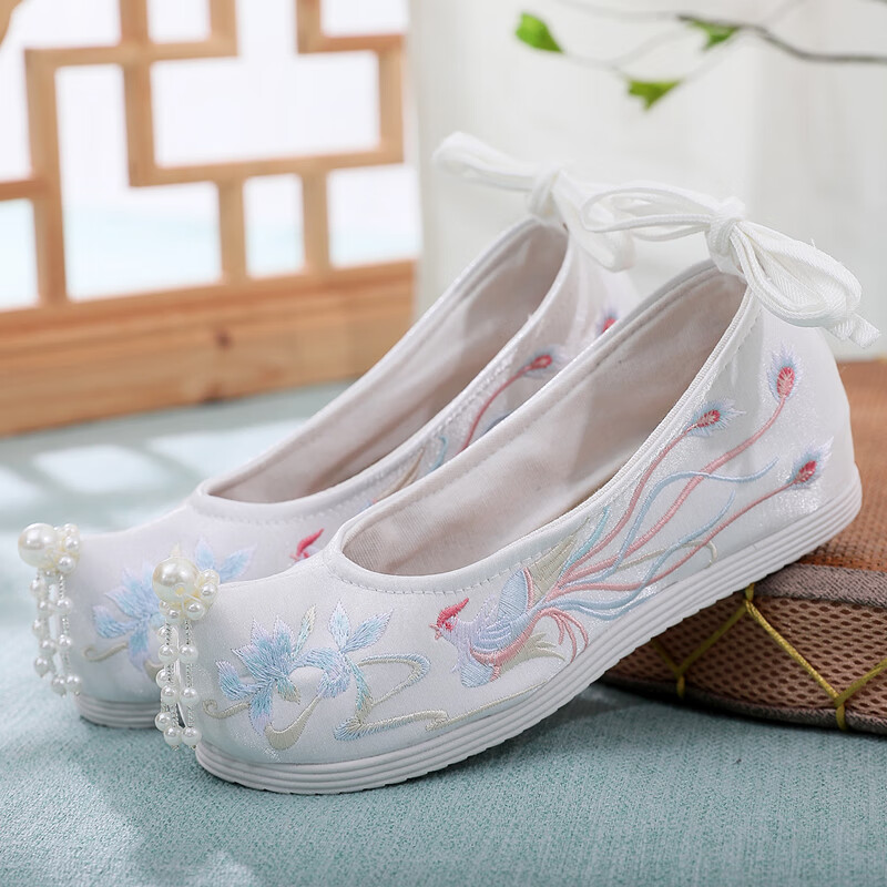 歌鹏古装鞋古风绣花鞋汉服 鞋子女复古国风明代翘头布鞋内增高 汉服鞋