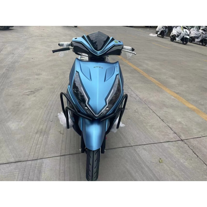 runtema全新现代机车裂行uy125踏板摩托燃油国四电喷省油整车可上牌