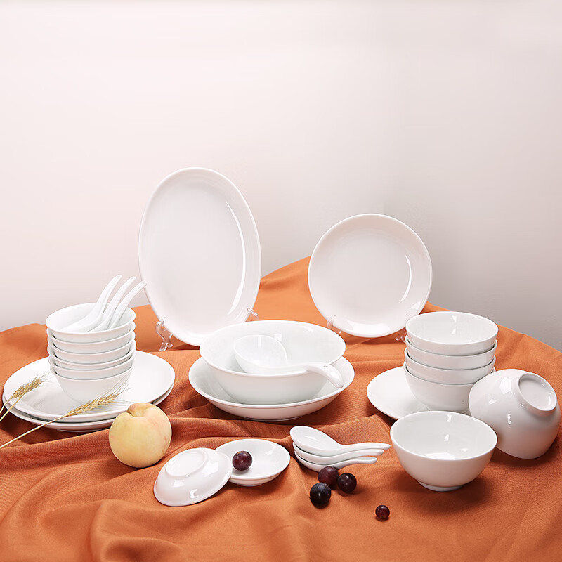 德化白瓷28头瓷器餐具碗碟套装家用陶瓷可微波炉汤勺碗盘中式简约