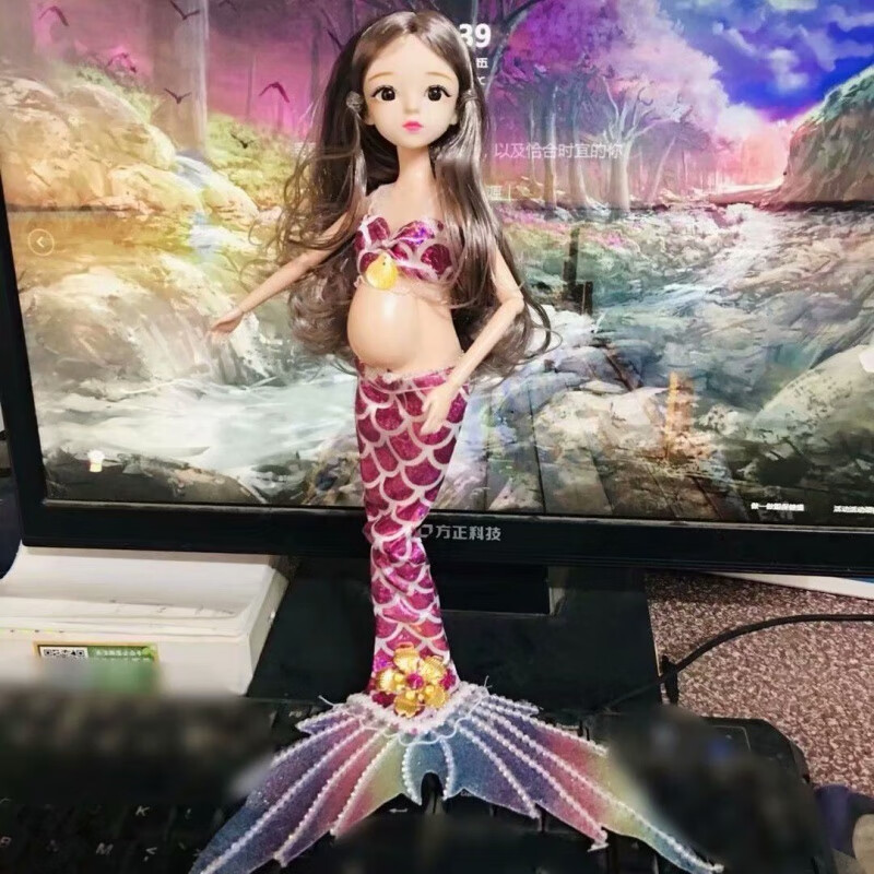 怀孕的芭比娃娃  孕妇生宝宝的芭比娃娃怀孕大肚子美人鱼公主过家家
