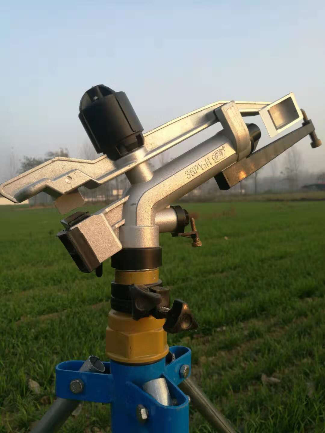 晗畅农业摇臂喷枪喷灌设备360度旋转喷头农用浇地灌溉园林远射程喷枪