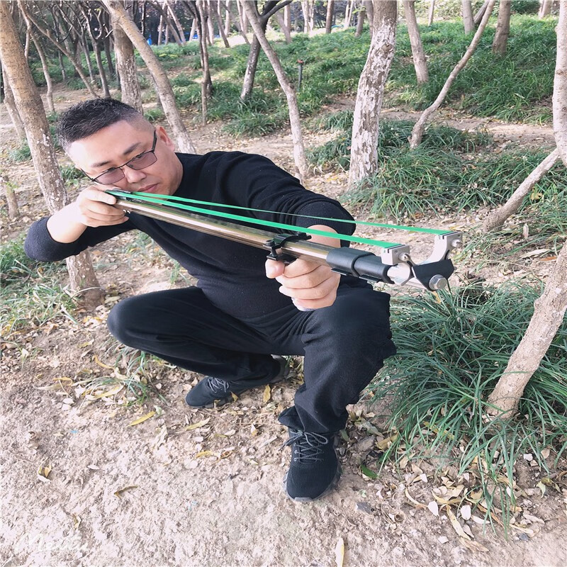 弓人新款户外长杆伸缩弹弓扁皮快压高精度红外线弹工可调节新手竞技