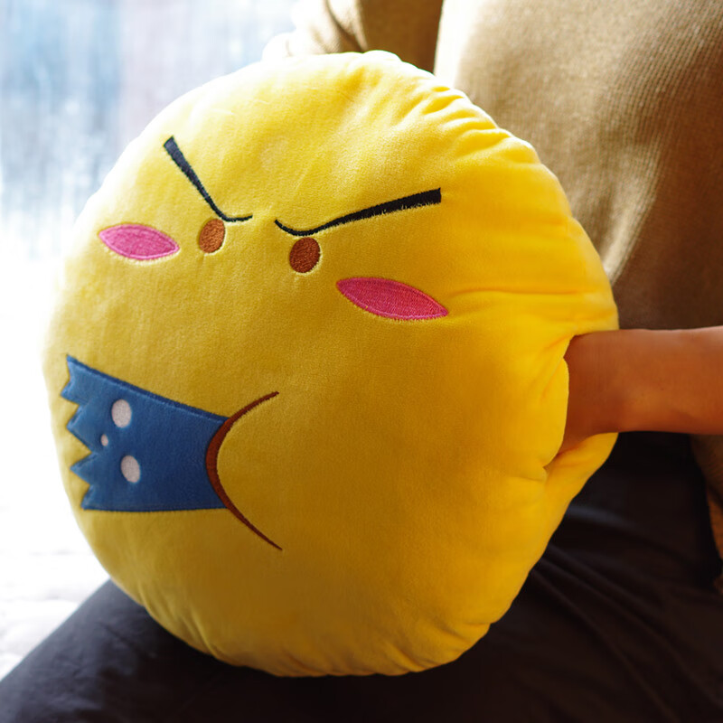 滑稽抱枕二次元插手卡通表情包动漫抱枕暖手宝捂创意靠垫恶搞 吐口水