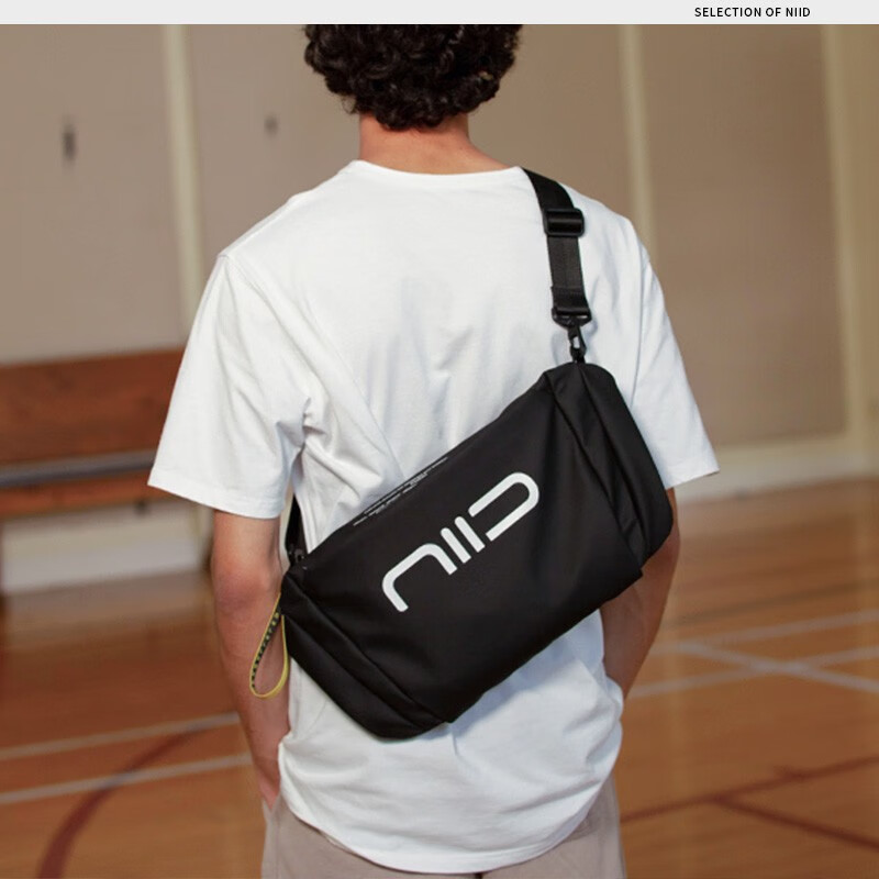 NIID男女通用斜挎包大容量轻便健身包手提行李袋变形运动包旅行S6 黑色（现货）