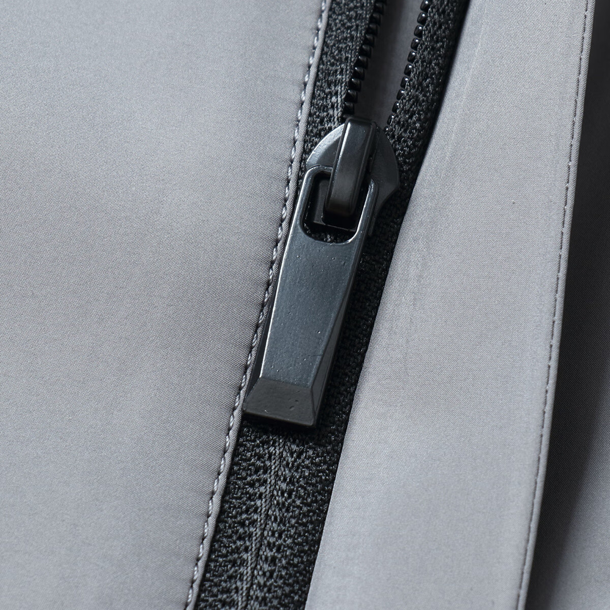 BOSSSUNWEN【蓬松保暖】冬季推荐商务休闲防风可拆卸连帽纯色长袖男式羽绒服 浅灰 170/92A(M)