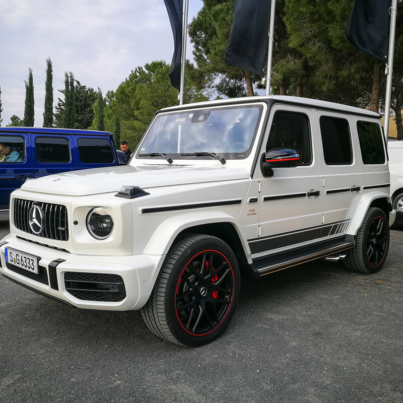 适用于奔驰g63车贴纸amg车身拉花w463 g500级g350d g55改装装饰贴花