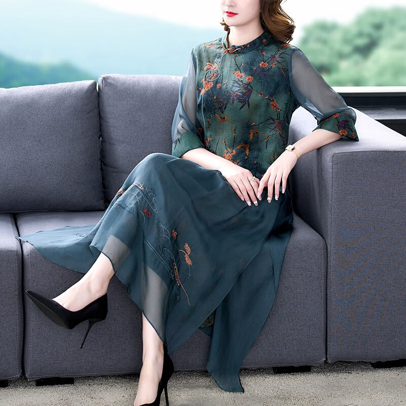 阮黛多巴胺穿搭女香云纱套装女真丝新款高端复古显瘦大码中老年老妈两