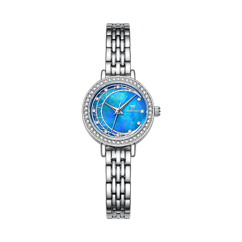 ���ڲ��������˻��ƣ�FAIRWHALE���콢�ֱ�Ůʿ����ʱ�з�ˮ����С�������Ů���������˽�����Ů�� �������˽���С�