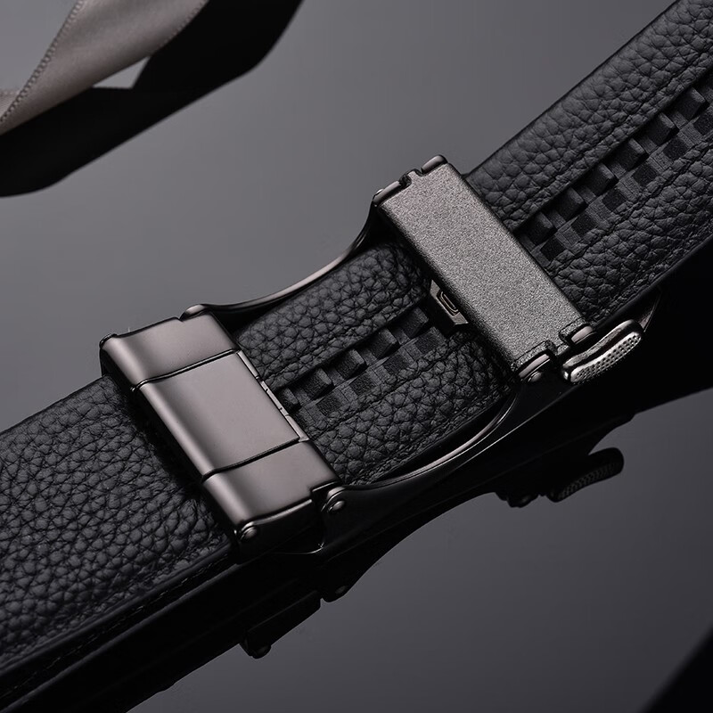 七匹狼七匹狼皮带男士自动扣2025新款腰带头层牛皮休闲真皮裤带男 简约咖色【头层牛皮 闪电发货】