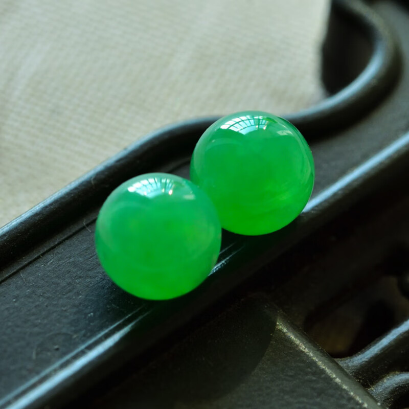 锦鼎 缅甸天然a货翡翠 冰种阳绿甜绿圆珠精品单珠耳钉耳坠配件一对