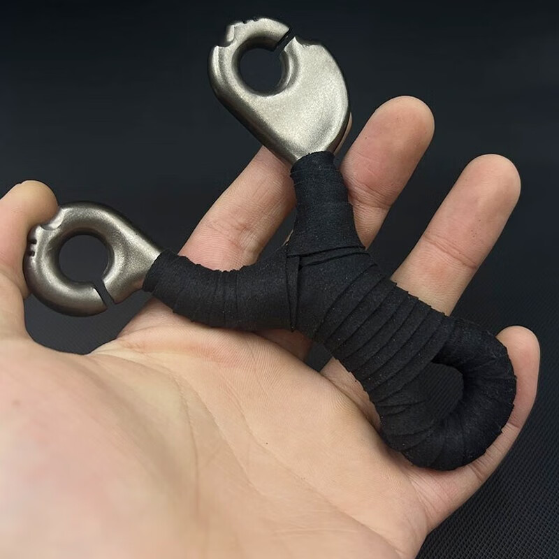 艾美顿传统藏羚羊弹弓成人专业不锈钢高精准圆皮筋弹工架左手弓赤兔弓