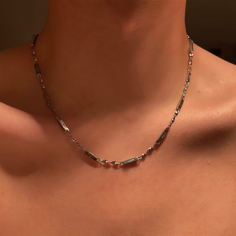 男项链女小众设计感冷淡风嘻哈情侣锁骨链 b莫比乌斯环项链钛钢45厘米