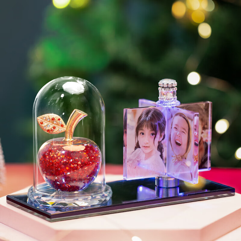 红色苹果 四叶风车 照片定制