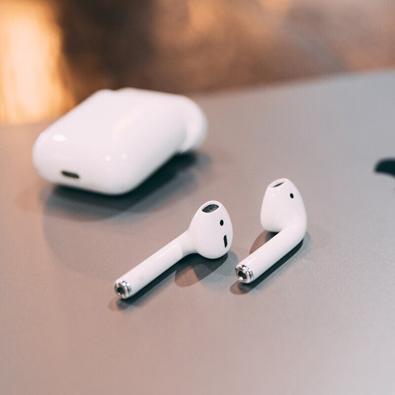 苹果（Apple） AirPods2代苹果无线蓝牙耳机二代入耳式 支持iPhone/iPad AirPods 2代 官方标配 官方标配