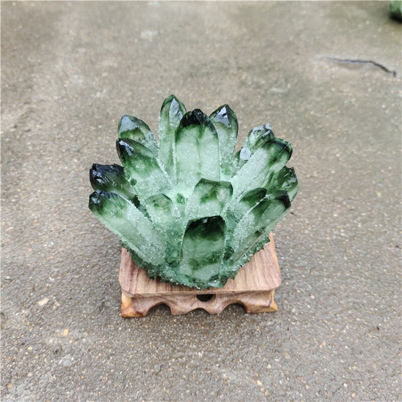 聪蝶绿色水晶绿幽灵共生水晶簇原石原矿标本摆件消磁净化 绿水晶簇600