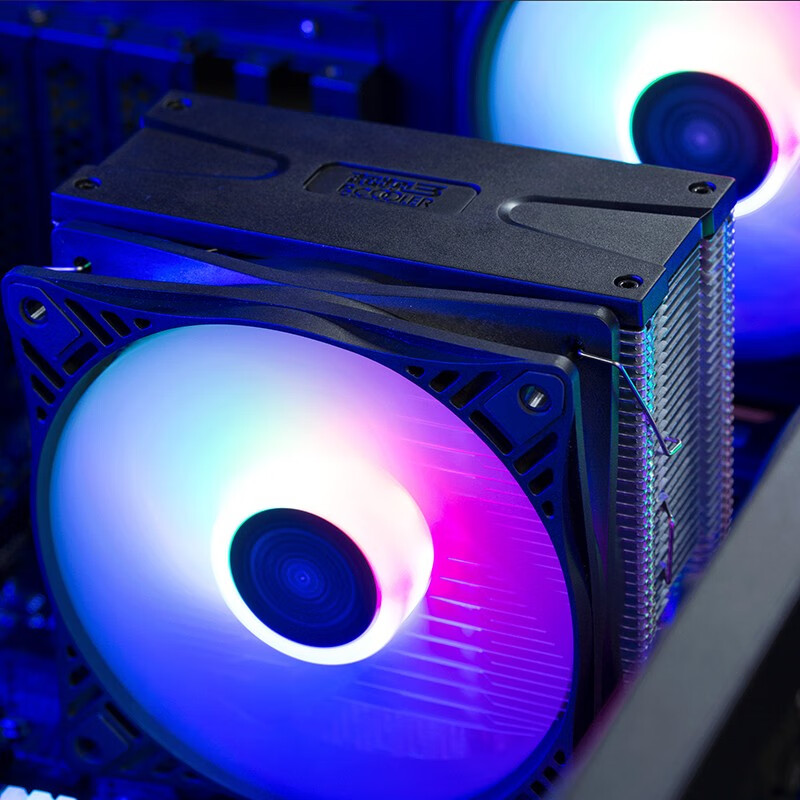 超频三（PCCOOLER）东海X4炫彩版 CPU散热器 (七彩流光灯效/支持AM4/温控风扇/4热管/多平台/附硅脂)