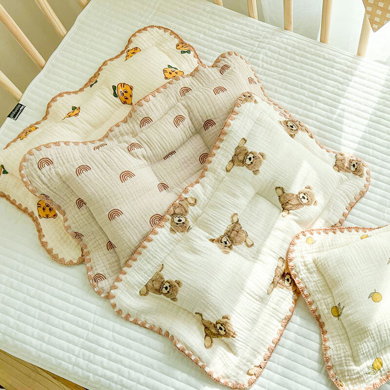 棉加加（Cotton++）婴儿枕头纯棉纱布宝宝定型枕花边新生头型矫正0到6个月 花边枕-爱心