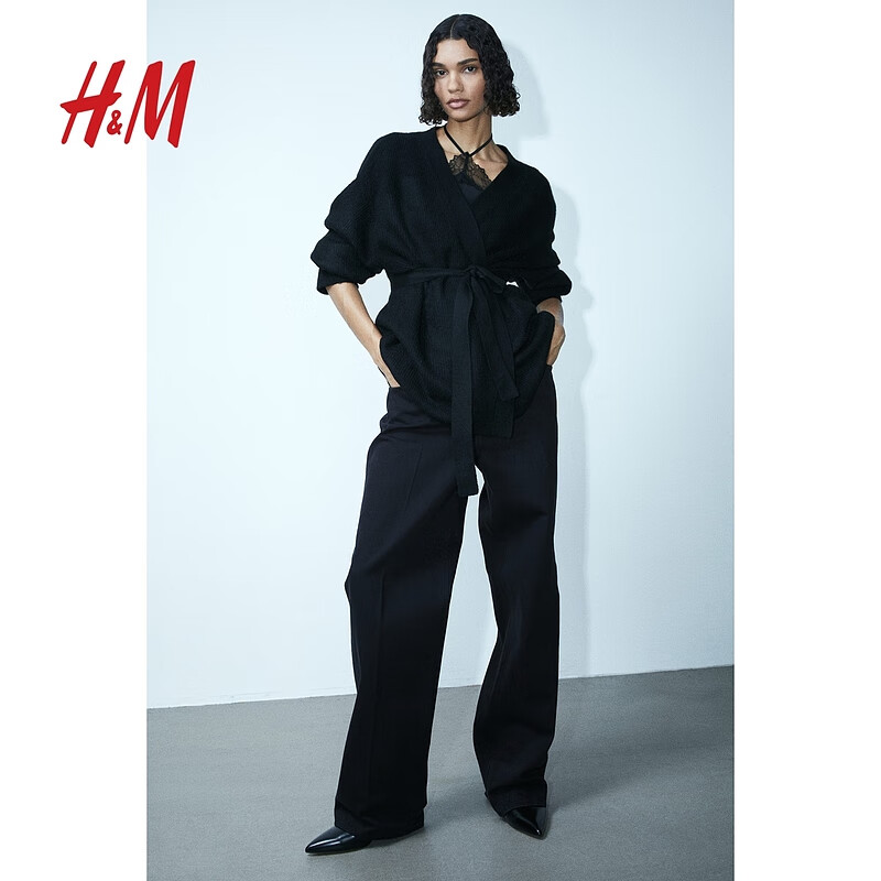 H&M2023秋冬季新款女士腰部系带开衫长袖针织衫外套11089148 黑色 160/88A属于什么档次？