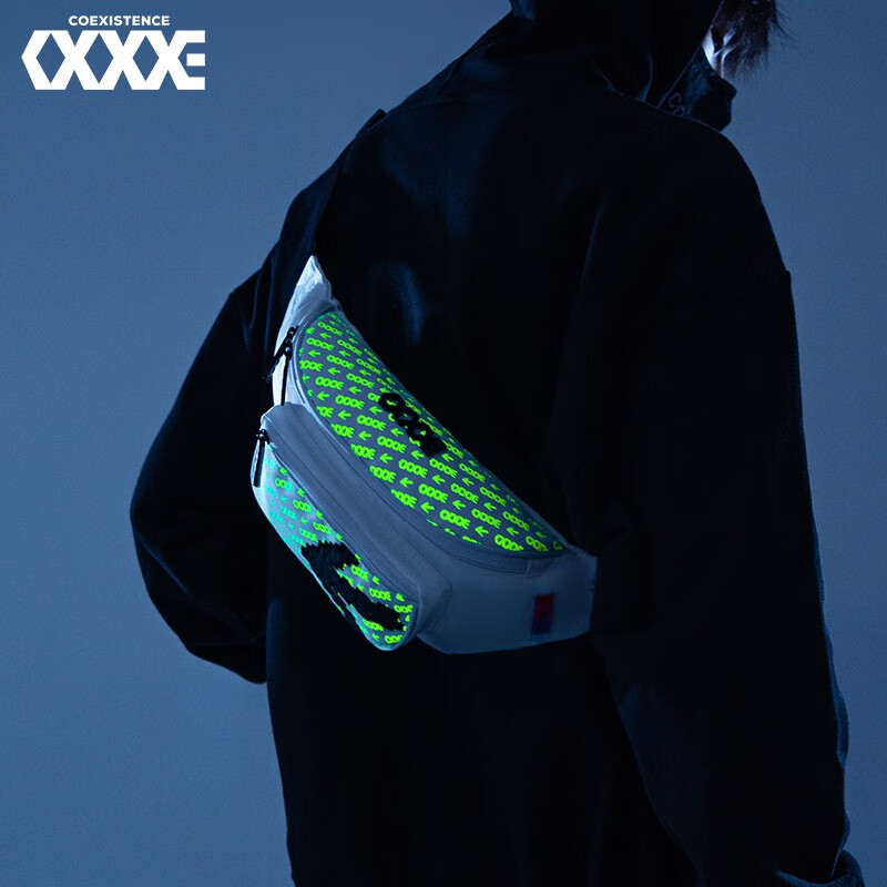 coexistence斜挎包男简约胸包腰包潮牌时尚斜跨单肩包33042 非线性
