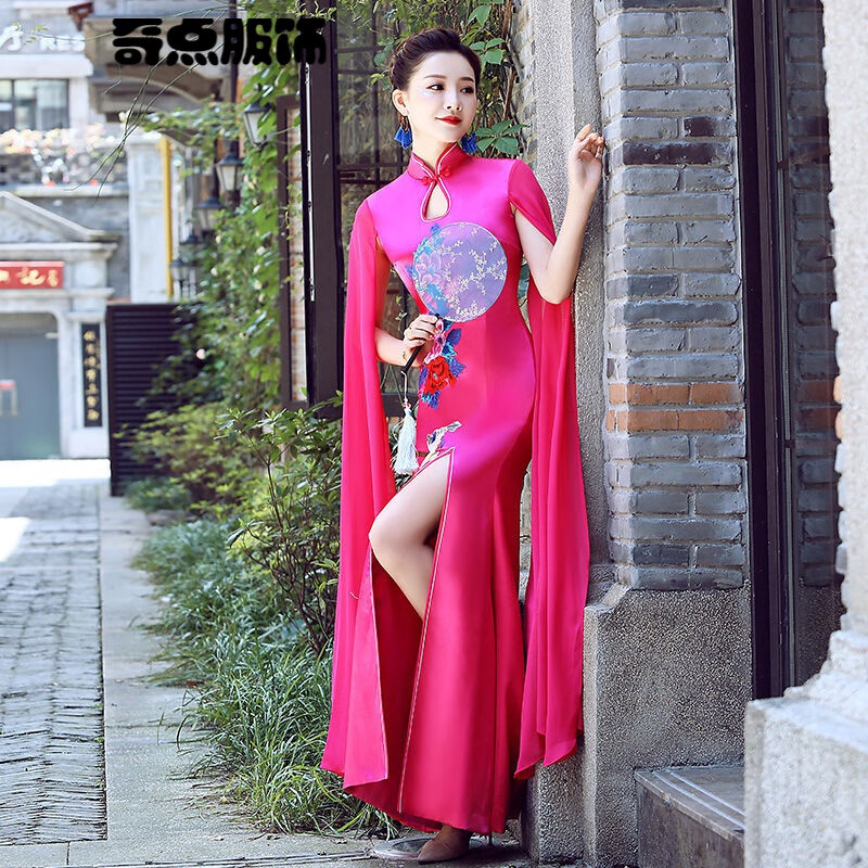 风旗袍秀长款优雅水袖复古大码改良高端走秀舞台演出服女长裙加大妈