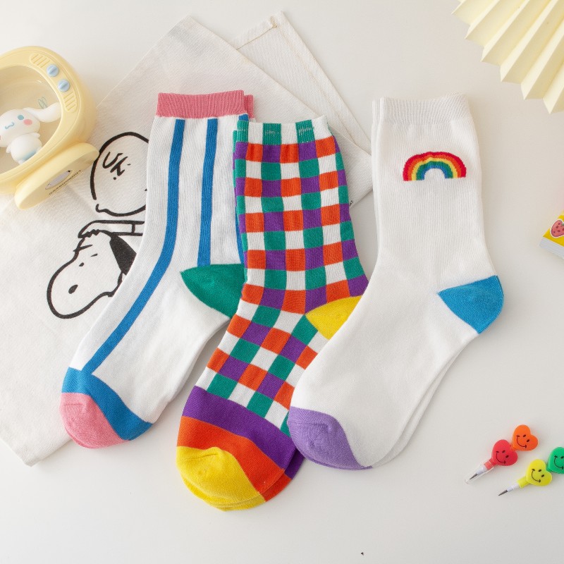 袜子校园风女学生清新可爱卡通袜子中筒条纹棉袜白袜子 彩虹竖条3双装