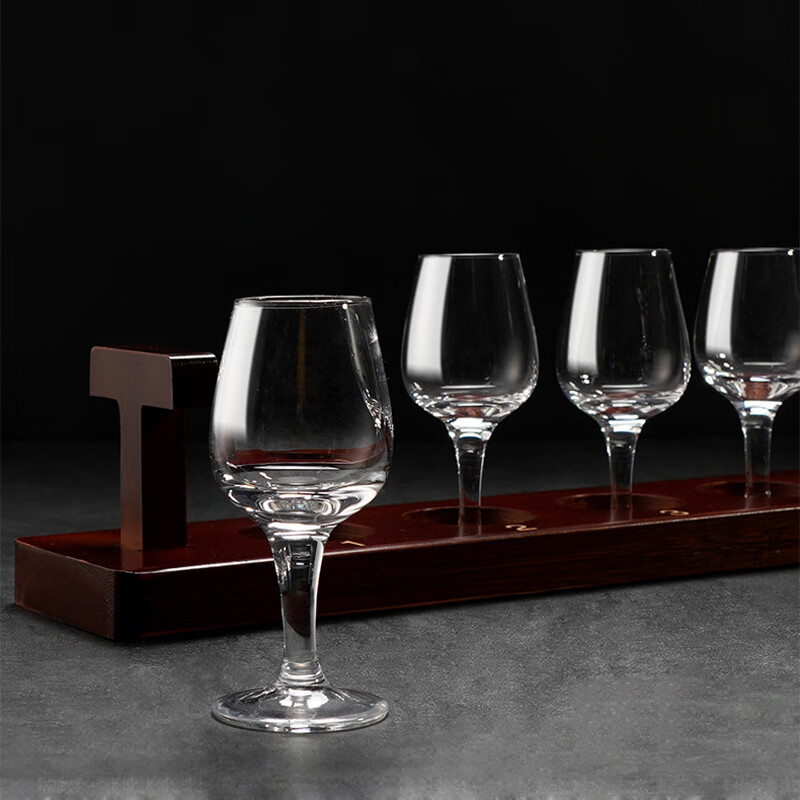 martiguesiso国标白酒品酒杯50ml闻香品鉴杯酒会评酒杯一两白酒高脚杯