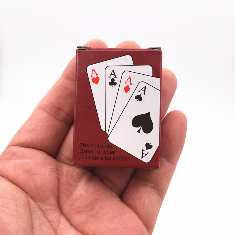 迷你扑克牌儿童创意可爱小号袖珍学生玩具亲子游戏扑克卡纸牌 红色1副