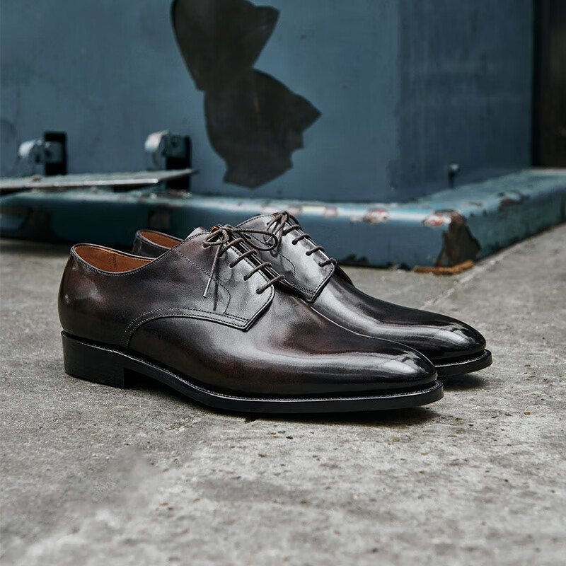 玩累了的孩子·博物馆小牛皮 意大利ilcea制革厂 正