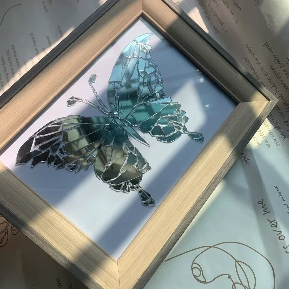 婕茵桐碎镜子蝴蝶成品破碎蝴蝶镜片相框diy风ins风废物利用手工礼物 1
