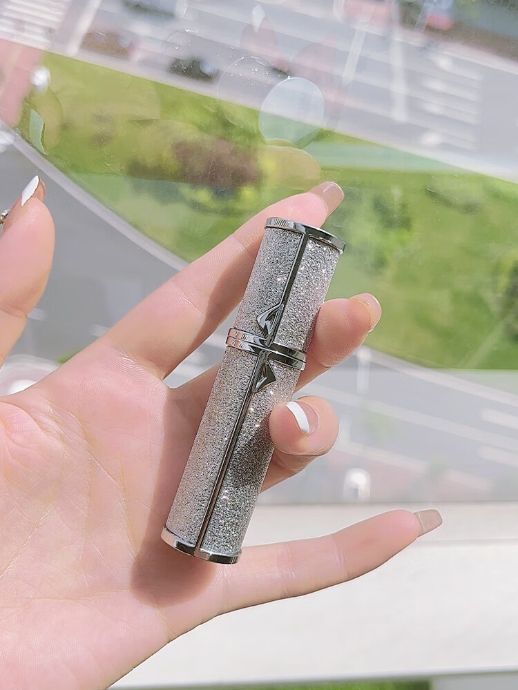 香水分装瓶轻奢便携式5ml小样空瓶旅行底部直 闪光银色trita材质内胆