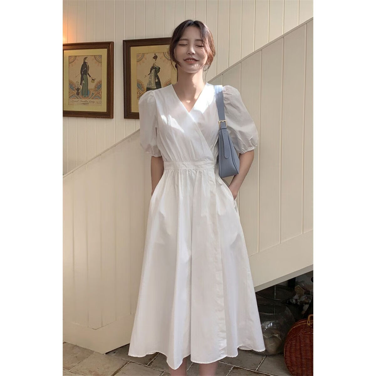 c夏季法式小个子白月光连衣裙白色女泡泡袖一片式v领收腰显瘦气质