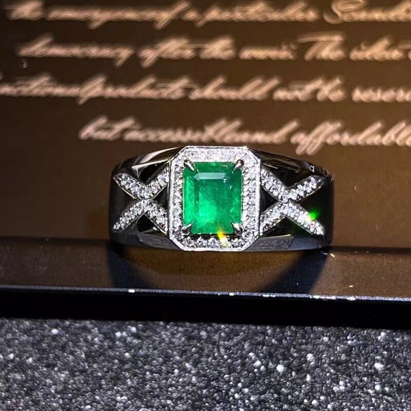 墨辰珠宝祖母绿男士戒指 赞比亚vivid green祖母绿 18k金镶嵌钻石 主