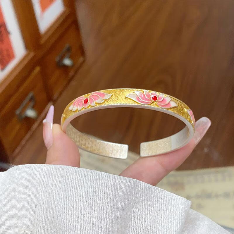 夏大生足银9999好运莲莲银手镯女轻奢小众设计新中式国风描金莲花银